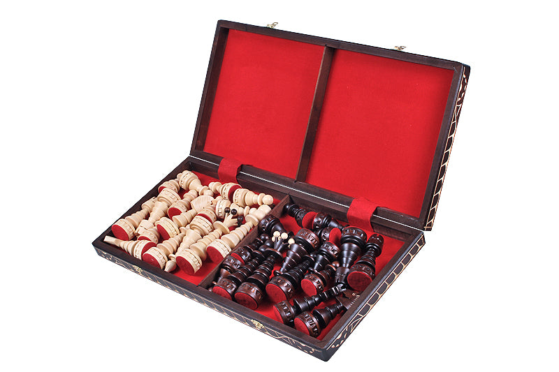 Jeu d'Echecs du SAPIN DE NOËL en bois de charme, de grande taille (60 x 60cm) - Jeu d'Echecs du SAPIN DE NOËL en bois de charme, de grande taille (60 x 60cm)