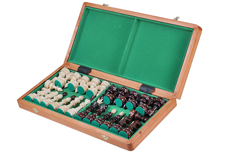 Jeu d'échecs INDIEN en bois de charme avec l'échiquier de marqueterie en bois d'acajou et sycomore, de grande taille (50 x 50cm) - Ensemble Complet - Jeu d'échecs INDIEN en bois de charme avec l'échiquier de marqueterie en bois d'acajou et sycomore, de grande taille (50 x 50cm) - Ensemble Complet