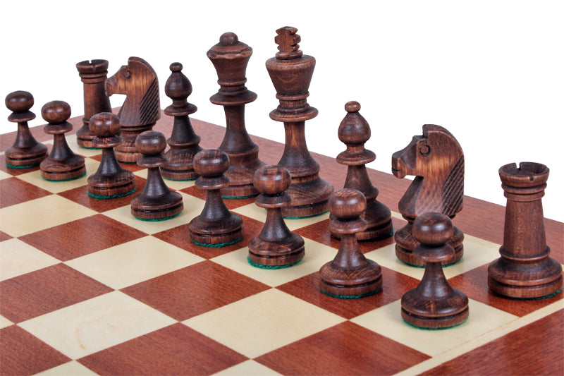 Les pièces d'échecs en bois STAUNTON de taille 4 avec la boîte de rangement en bois clair - Les pièces d'échecs en bois STAUNTON de taille 4 avec la boîte de rangement en bois clair