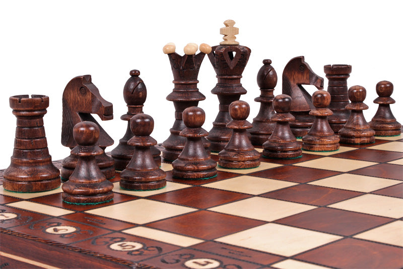Jeu d'échecs AMBASSADEUR en bois de charme, de grande taille (54 x 54cm) - Ensemble Complet - Jeu d'échecs AMBASSADEUR en bois de charme, de grande taille (54 x 54cm) - Ensemble Complet