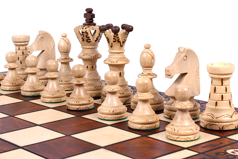 Jeu d'échecs AMBASSADEUR en bois de charme, de grande taille (54 x 54cm) - Ensemble Complet - Jeu d'échecs AMBASSADEUR en bois de charme, de grande taille (54 x 54cm) - Ensemble Complet