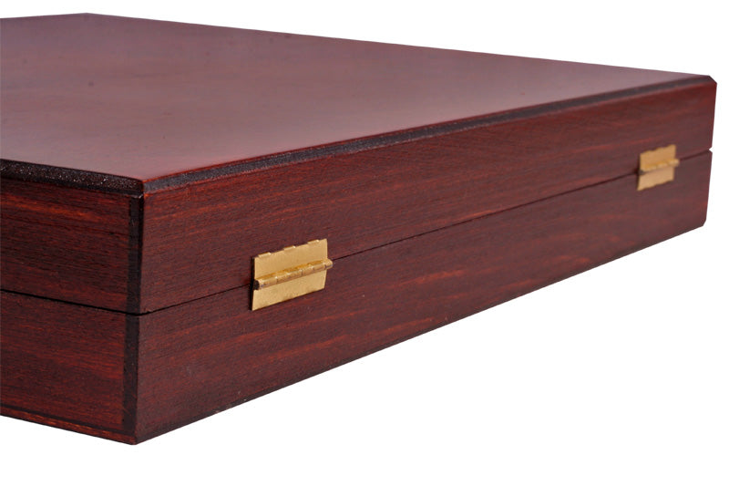 Les pièces d'échecs en bois STAUNTON de taille 5 avec le coffret luxe en bois foncé en marron - Les pièces d'échecs en bois STAUNTON de taille 5 avec le coffret luxe en bois foncé en marron