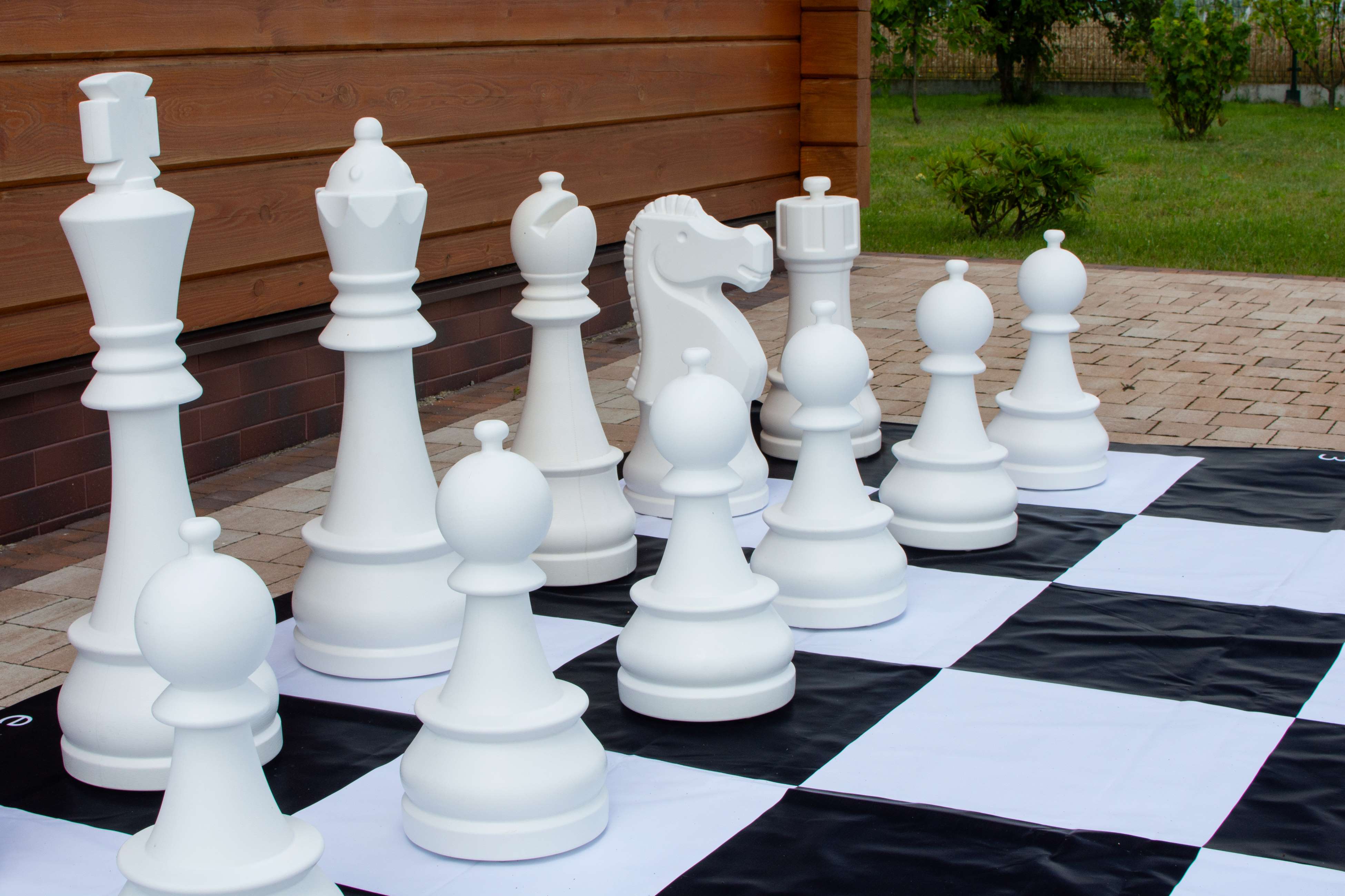 Pièces d'échecs Géantes en plastique pour Jardin et Exterieur (hauteur du roi 90 cm) - Pièces d'échecs Géantes en plastique pour Jardin et Exterieur (hauteur du roi 90 cm)