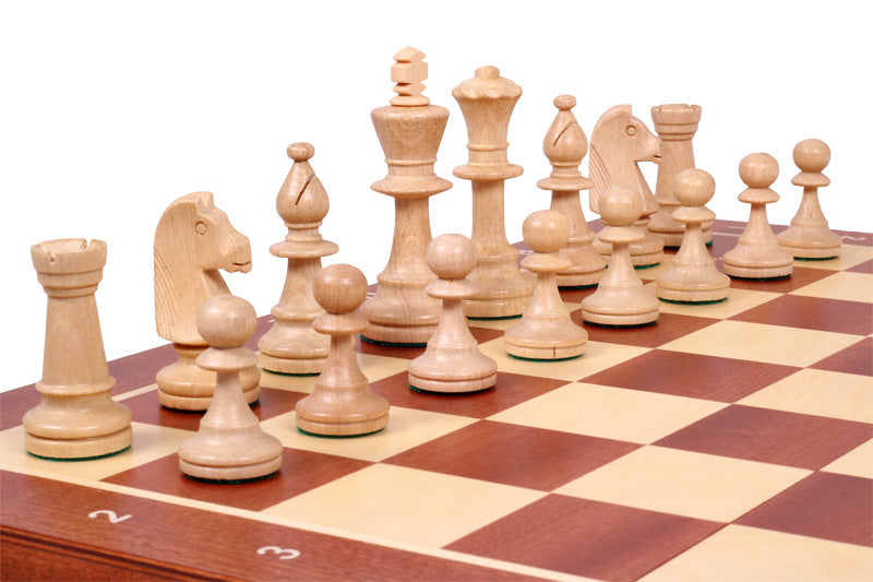 Jeu d'échecs DE TOURNOI No 5 en bois de charme avec l'échiquier en marqueterie de bois d'acajou et sycomore, de taille 5 (48 x 48cm) - Ensemble Complet - Jeu d'échecs DE TOURNOI No 5 en bois de charme avec l'échiquier en marqueterie de bois d'acajou et sycomore, de taille 5 (48 x 48cm) - Ensemble Complet