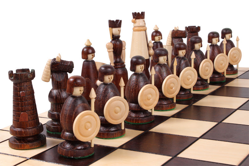 Jeu d'Echecs MAGNAT en bois de chêne, de cerisier sauvage et de sycomore, de grande taille (55 x 55cm) - Ensemble Complet - Jeu d'Echecs MAGNAT en bois de chêne, de cerisier sauvage et de sycomore, de grande taille (55 x 55cm) - Ensemble Complet