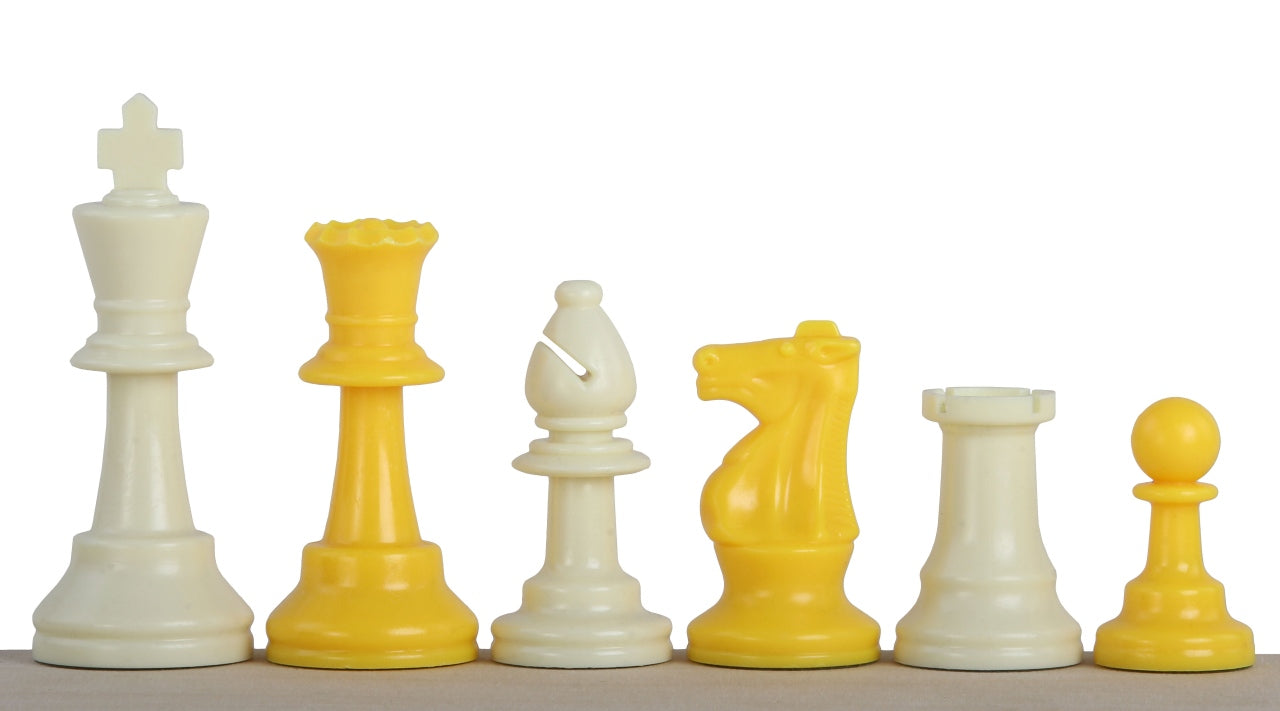 Pièces d'échecs jaunes en plastique feutrées de taille 6 - Pièces d'échecs jaunes en plastique feutrées de taille 6