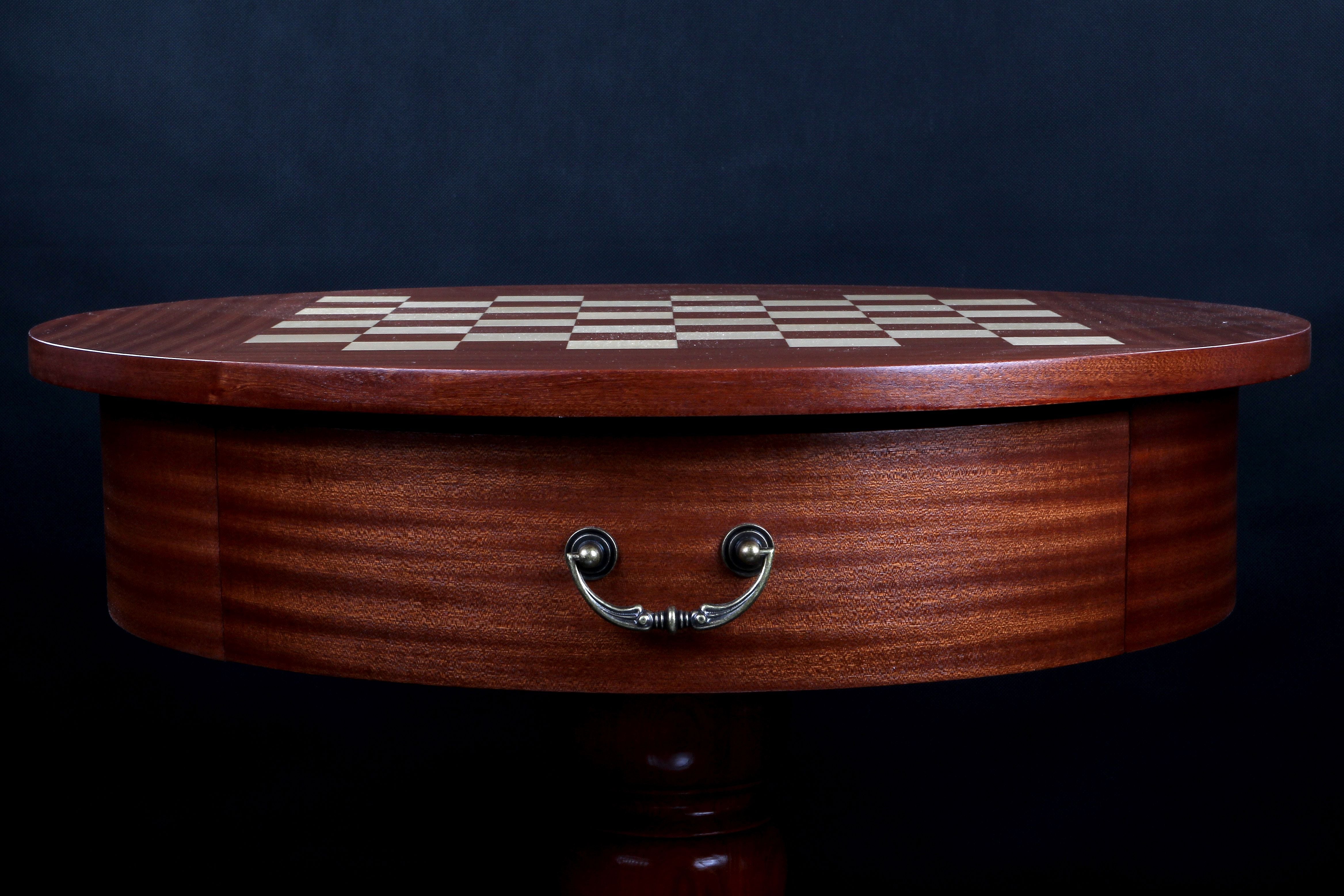 Table d'échecs Luxe en bois avec un plateau rond, sans pièces d'échecs - Table d'échecs Luxe en bois avec un plateau rond, sans pièces d'échecs