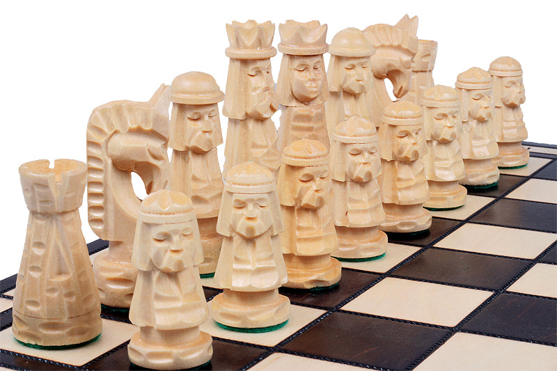 Jeu d'Echecs GIEWONT en bois de tilleul, de taille moyenne (57 x 57cm) - Ensemble Complet - Jeu d'Echecs GIEWONT en bois de tilleul, de taille moyenne (57 x 57cm) - Ensemble Complet