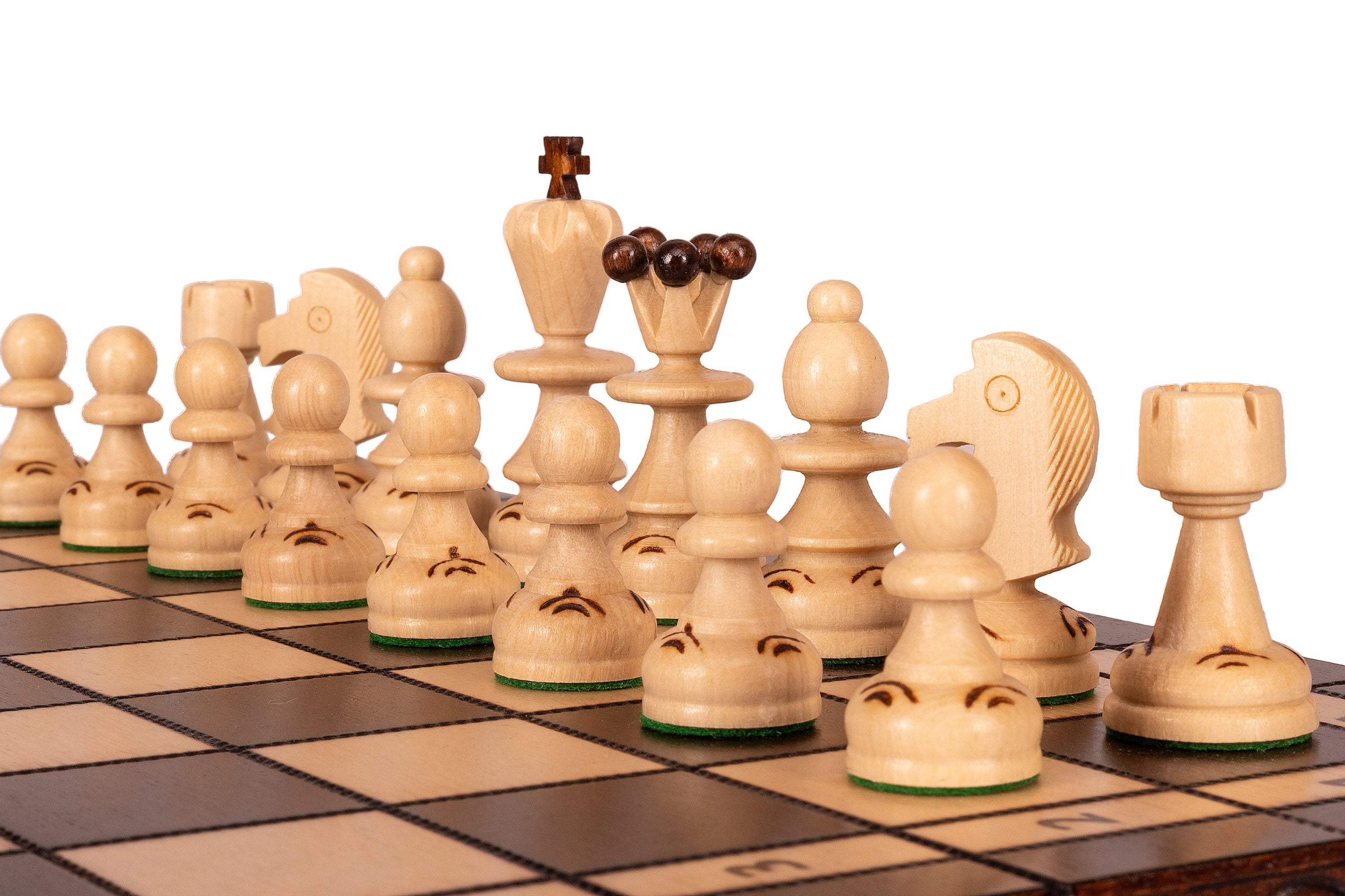 Jeu d'échecs PERLE Marron en bois de hêtre, de taille moyenne (36 x 36cm) - Ensemble Complet - Jeu d'échecs PERLE Marron en bois de hêtre, de taille moyenne (36 x 36cm) - Ensemble Complet