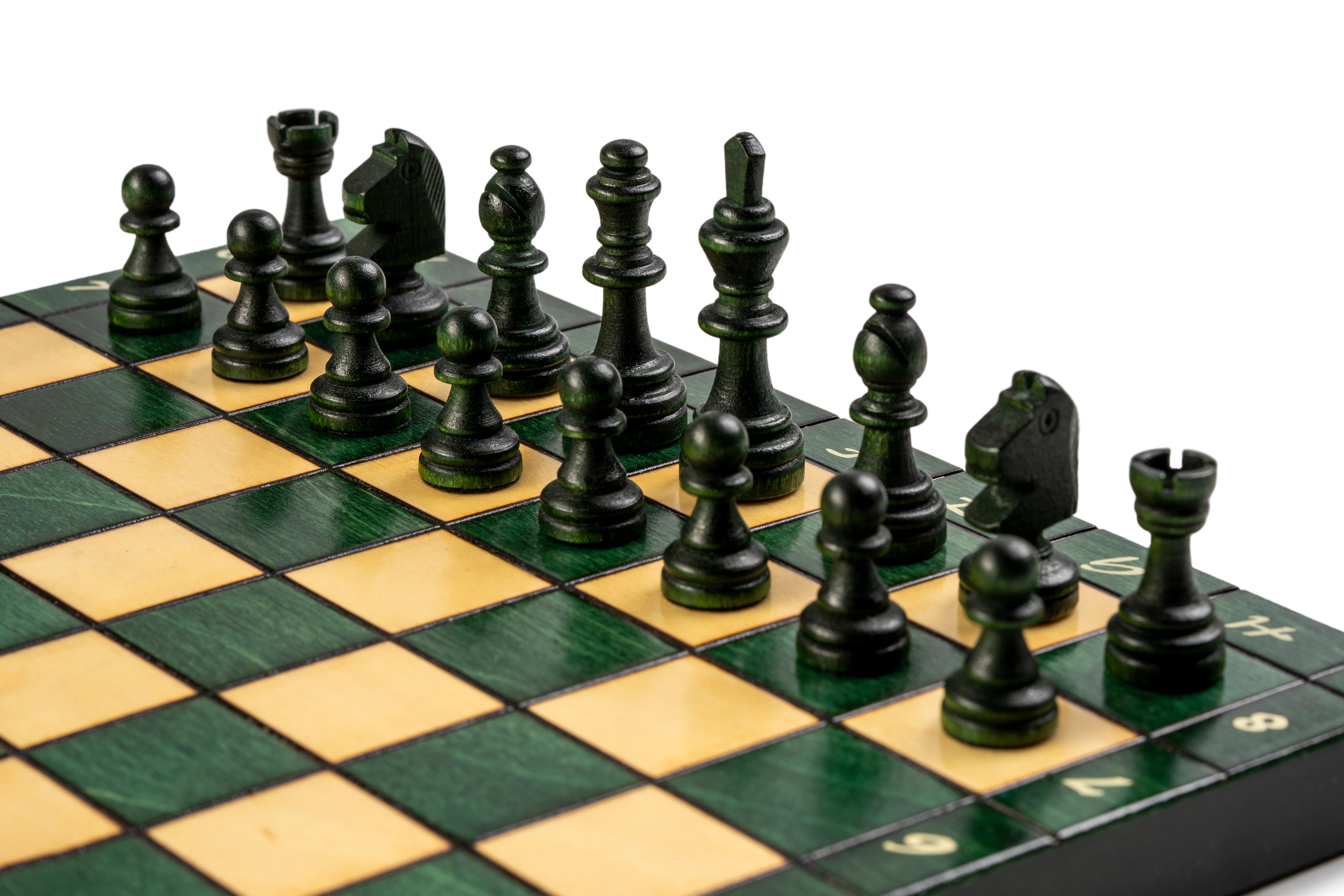Jeu d'échecs MAGNETIQUE Vert en bois de charme, pliant, de petite taille (28 x 28cm) - Ensemble Complet, couleur verte - Jeu d'échecs MAGNETIQUE Vert en bois de charme, pliant, de petite taille (28 x 28cm) - Ensemble Complet, couleur verte