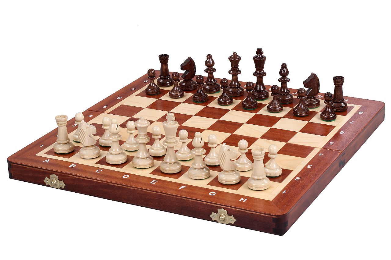 Jeu d'échecs DE TOURNOI No 3 en bois de charme avec l'échiquier en marqueterie de bois d'acajou et sycomore, de petite taille (35 x 35cm) - Ensemble Complet - Jeu d'échecs DE TOURNOI No 3 en bois de charme avec l'échiquier en marqueterie de bois d'acajou et sycomore, de petite taille (35 x 35cm) - Ensemble Complet