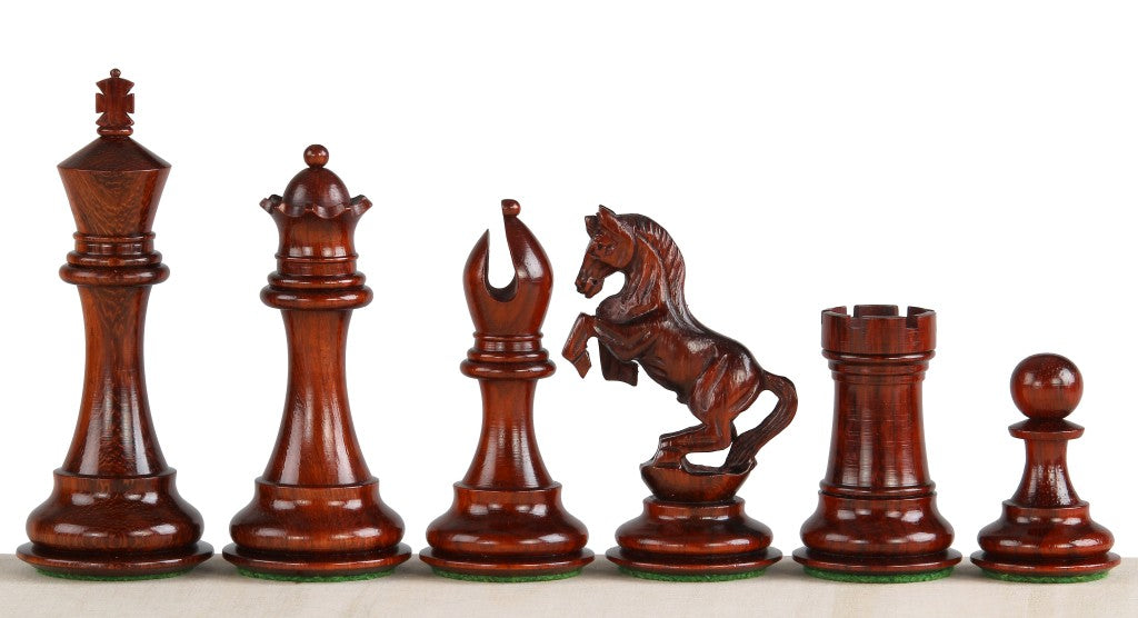 Pièces d'échecs Alexander Redwood en bois de padouk et de buis - Taille 4,00'' - Pièces d'échecs Alexander Redwood en bois de padouk et de buis - Taille 4,00''