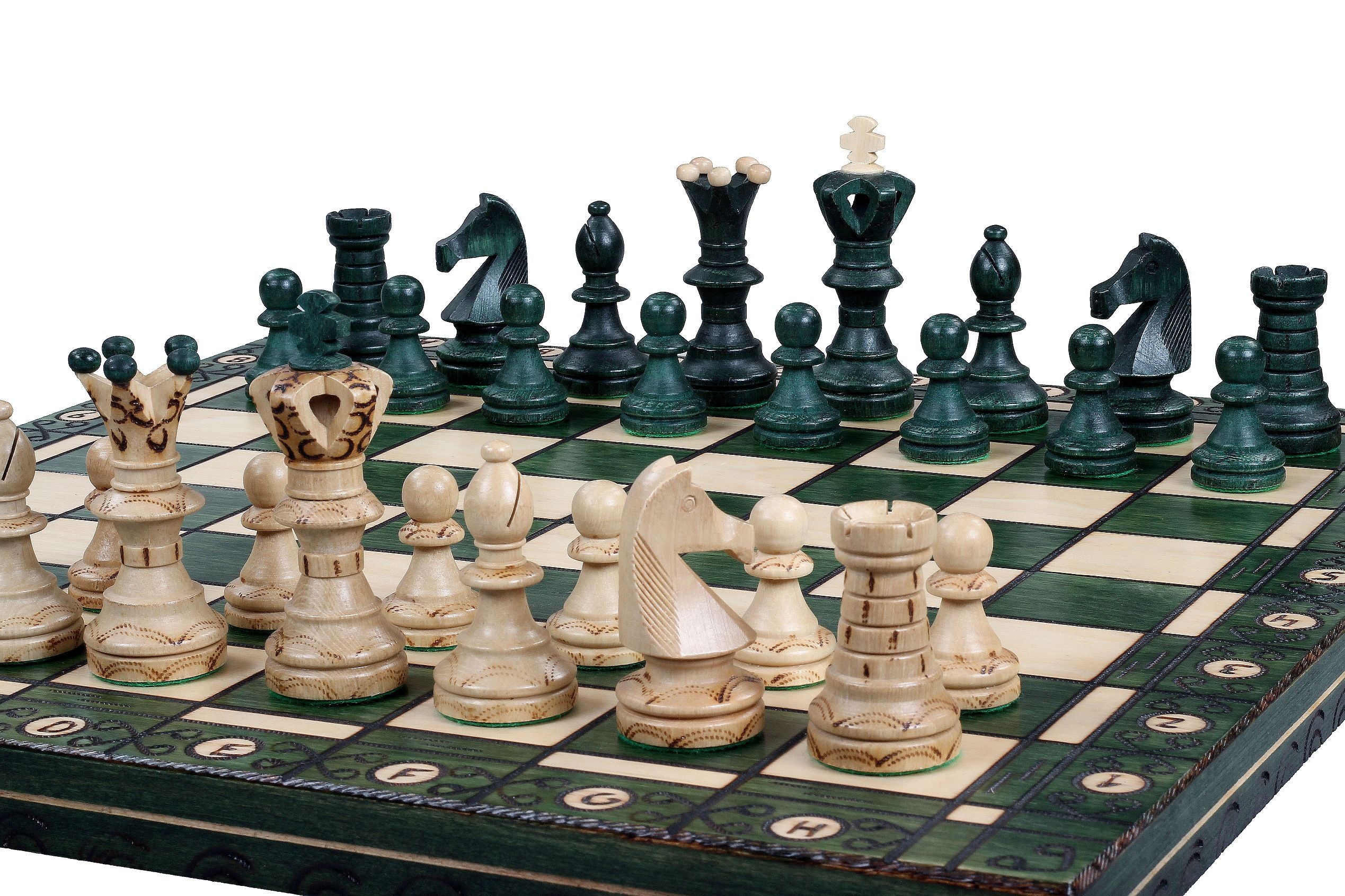 Jeu d'échecs AMBASSADEUR Green en bois de charme, de grande taille (54 x 54cm) - Ensemble Complet - Jeu d'échecs AMBASSADEUR Green en bois de charme, de grande taille (54 x 54cm) - Ensemble Complet
