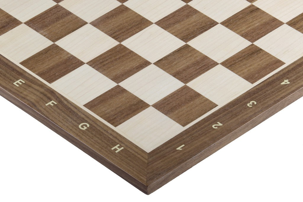 Échiquier avec coordonnées en marqueterie de bois de noyer et sycomore + Pièces d'échecs Timeless Ebonized - Ensemble de taille 6 - Échiquier avec coordonnées en marqueterie de bois de noyer et sycomore + Pièces d'échecs Timeless Ebonized - Ensemble de taille 6