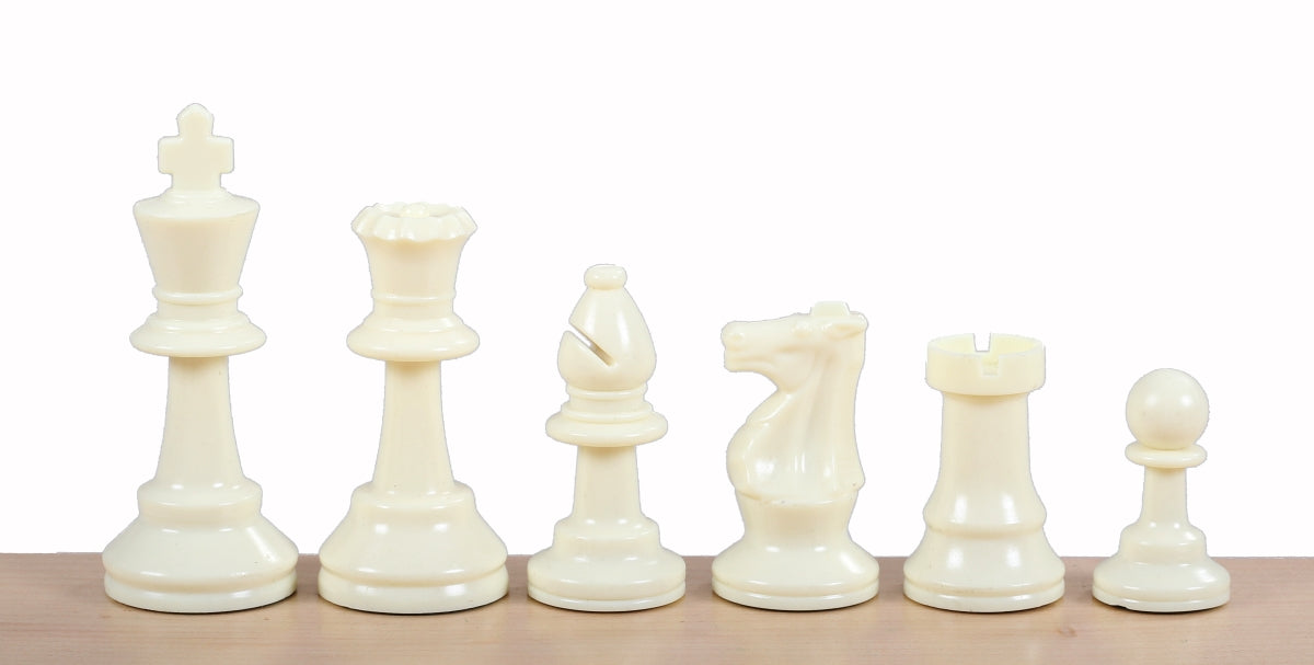 Pièces d'échecs plastique feutrées de taille 4 (roi 78mm), blanches et noires - Pièces d'échecs plastique feutrées de taille 4 (roi 78mm), blanches et noires