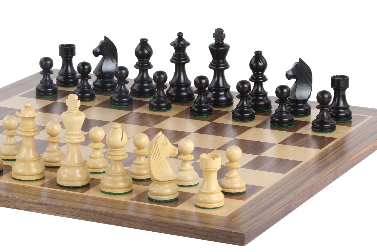 Échiquier en marqueterie de bois de noyer et sycomore + Pièces d'échecs Timeless Ebonized - Ensemble de taille 6 - 70eeefc35a00cef69a239c34e2d7f9b0