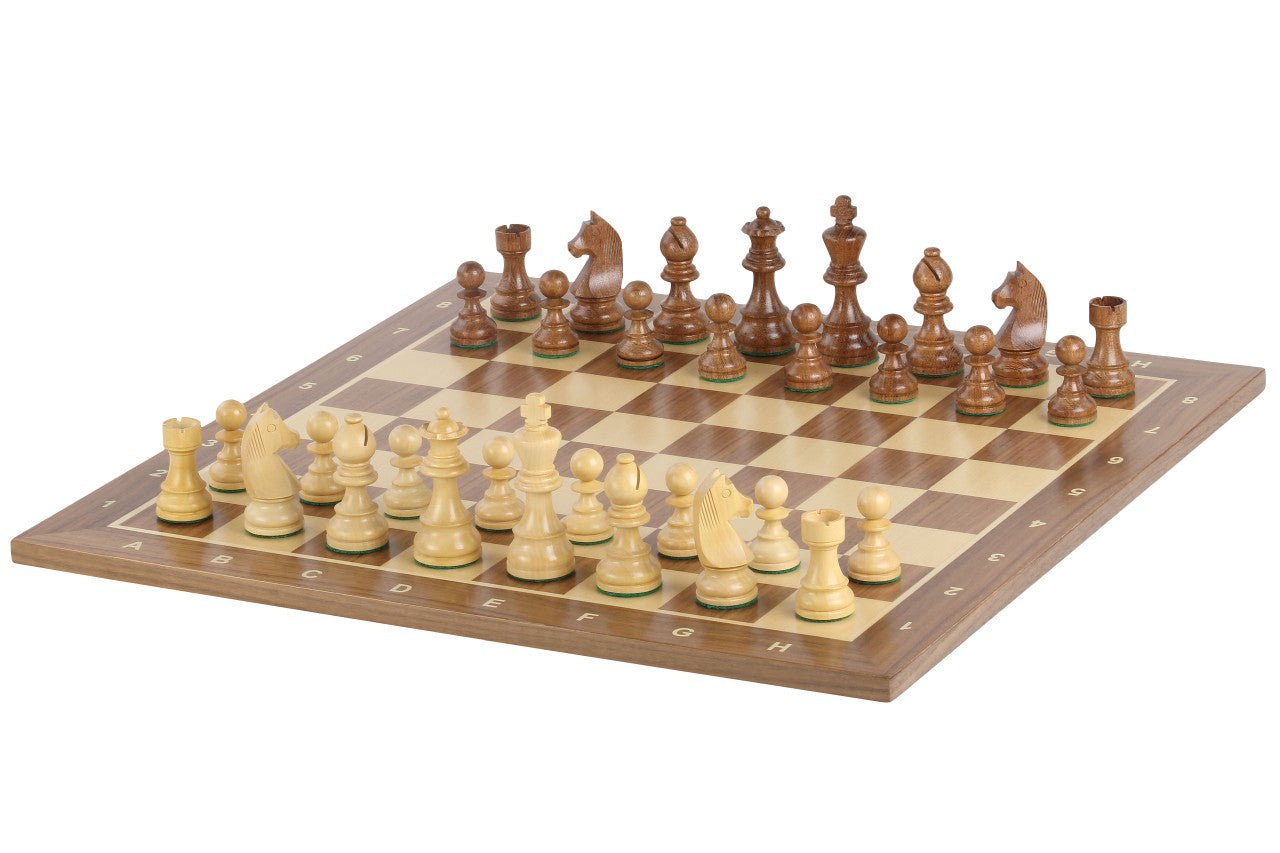 Échiquier avec coordonnées en marqueterie de bois de noyer et sycomore + Pièces d'échecs Timeless Acacia - Ensemble de taille 5 - Échiquier avec coordonnées en marqueterie de bois de noyer et sycomore + Pièces d'échecs Timeless Acacia - Ensemble de taille 5