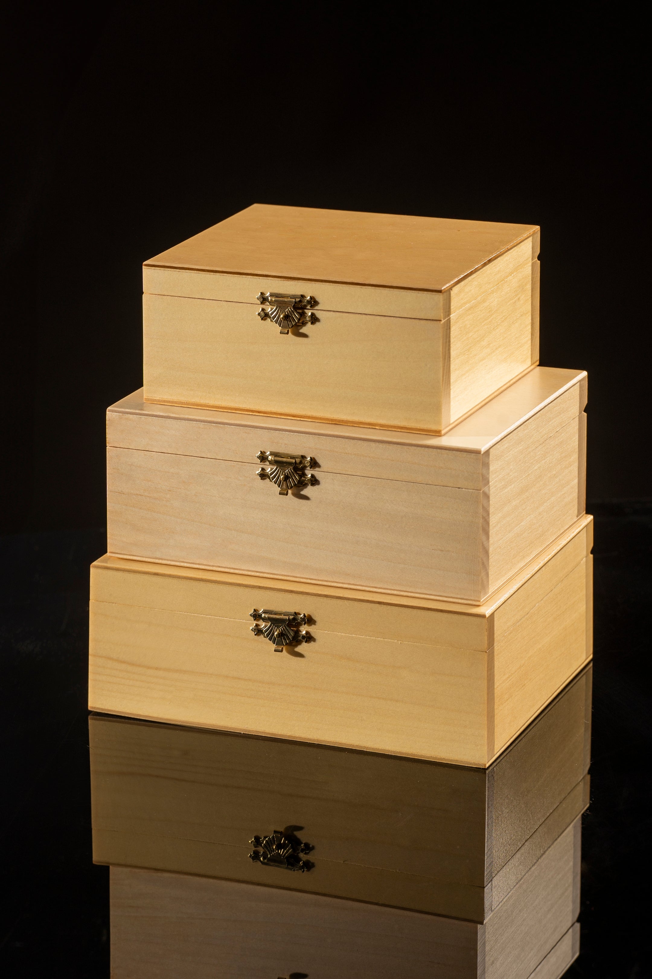Boîte de rangement en bois naturel pour pièces d'échecs de taille 6 et 7 (un roi de 96 à 100 mm) - Boîte de rangement en bois naturel pour pièces d'échecs de taille 6 et 7 (un roi de 96 à 100 mm)