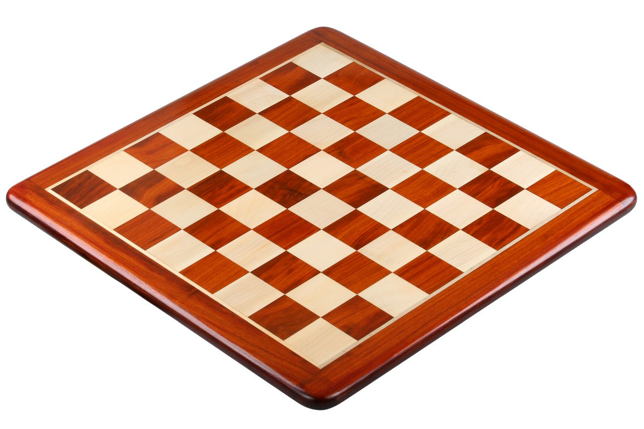 Échiquier Luxe avec les coins arrondis, en bois massif en marqueterie de bois de padouk et de buis (cases de 58x58mm) - échiquier de taille 6 sans coordonnées - Échiquier Luxe avec les coins arrondis, en bois massif en marqueterie de bois de padouk et de buis (cases de 58x58mm) - échiquier de taille 6 sans coordonnées