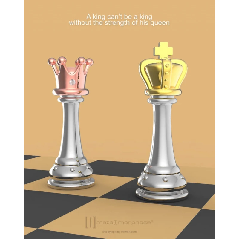 Porte clé - Dame Pièce échecs argentée et dorée - Porte clé - Dame Pièce échecs argentée et dorée