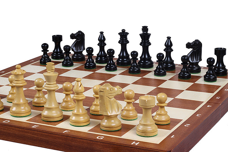 Jeu d'échecs de tournoi avec les pièces French en bois de buis de taille 5 (48x48cm) - L'ensemble complet - Jeu d'échecs de tournoi avec les pièces French en bois de buis de taille 5 (48x48cm) - L'ensemble complet