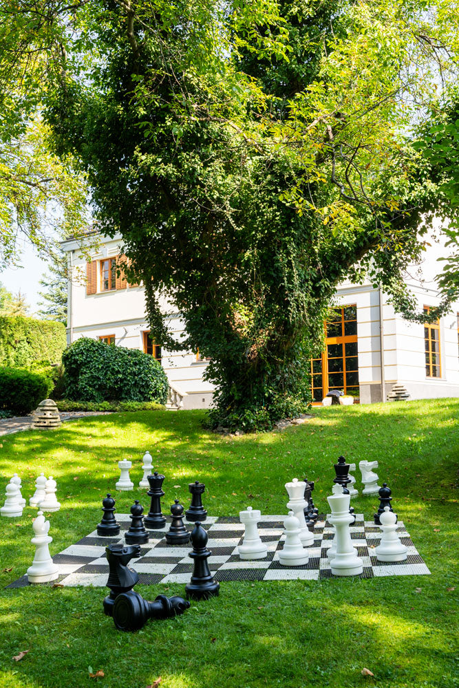 Jeu d'Echecs Géant Jardin et Exterieur: Pièces Echecs Géantes (roi 64cm) + Echiquier Plastique (cases 36mm) - Jeu d'Echecs Géant Jardin et Exterieur: Pièces Echecs Géantes (roi 64cm) + Echiquier Plastique (cases 36mm)