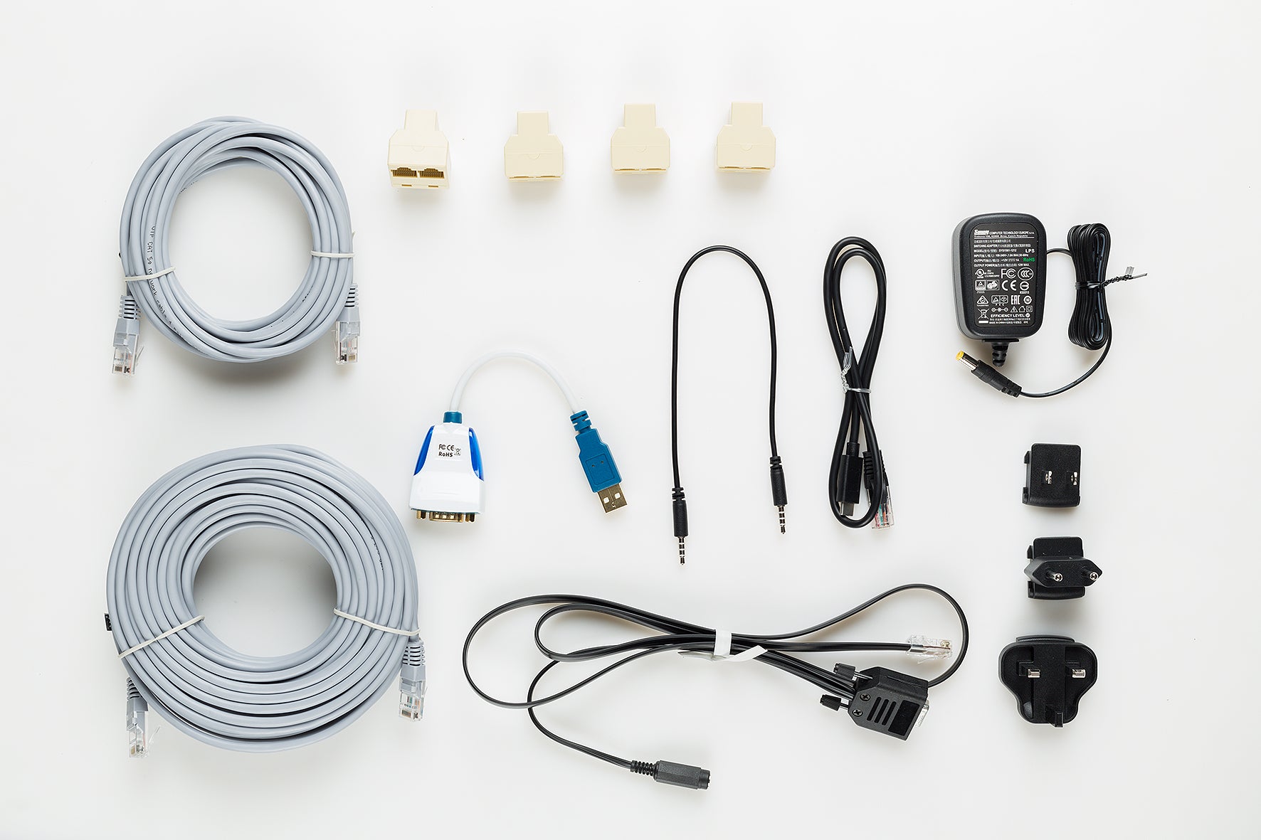 Kit de connexion en mode tournoi pour le prémier échiquier électronique DGT (USB C) - Kit de connexion en mode tournoi pour le prémier échiquier électronique DGT (USB C)