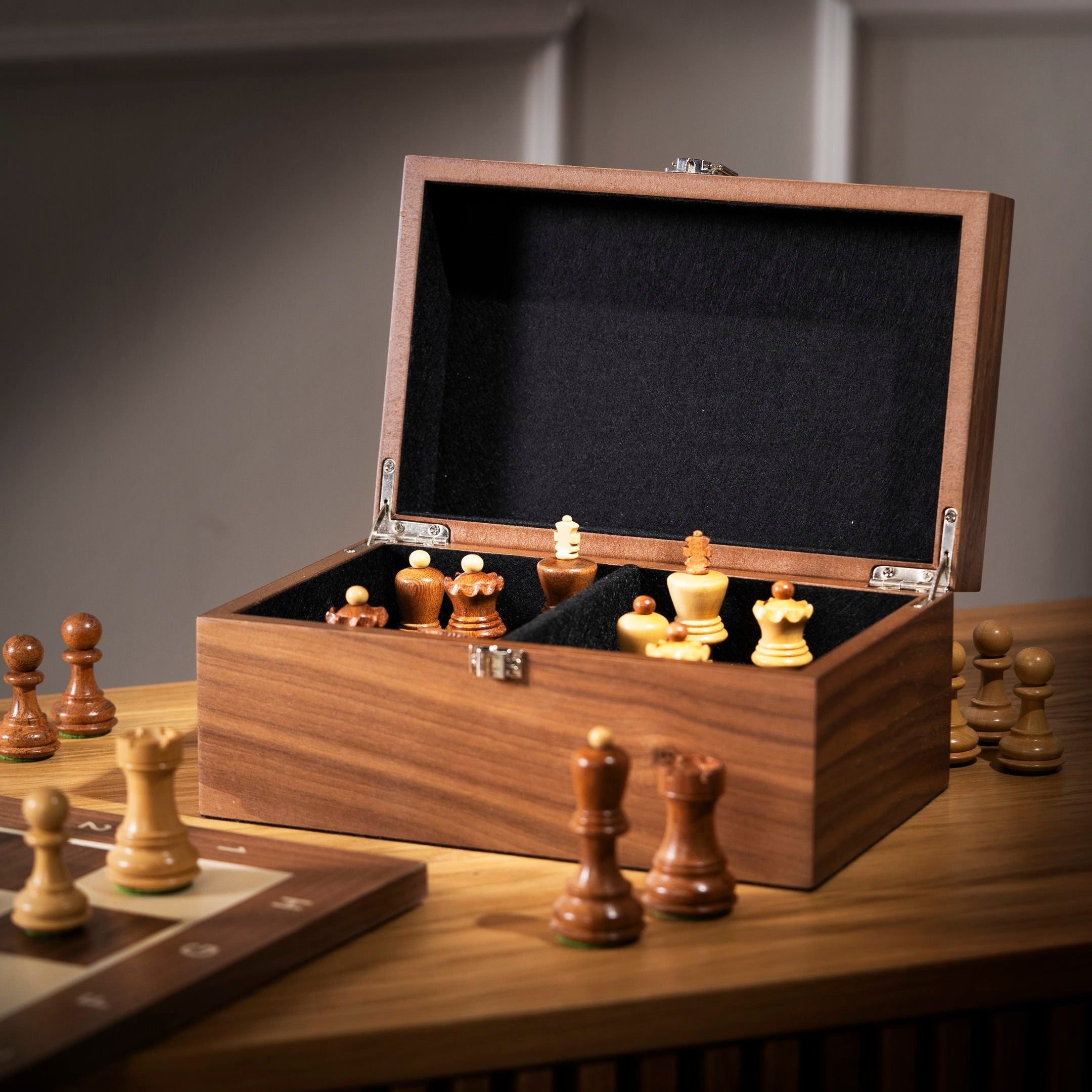 Boîtes et coffrets pour pièces d’échecs – Rangement en bois et sacs de transport