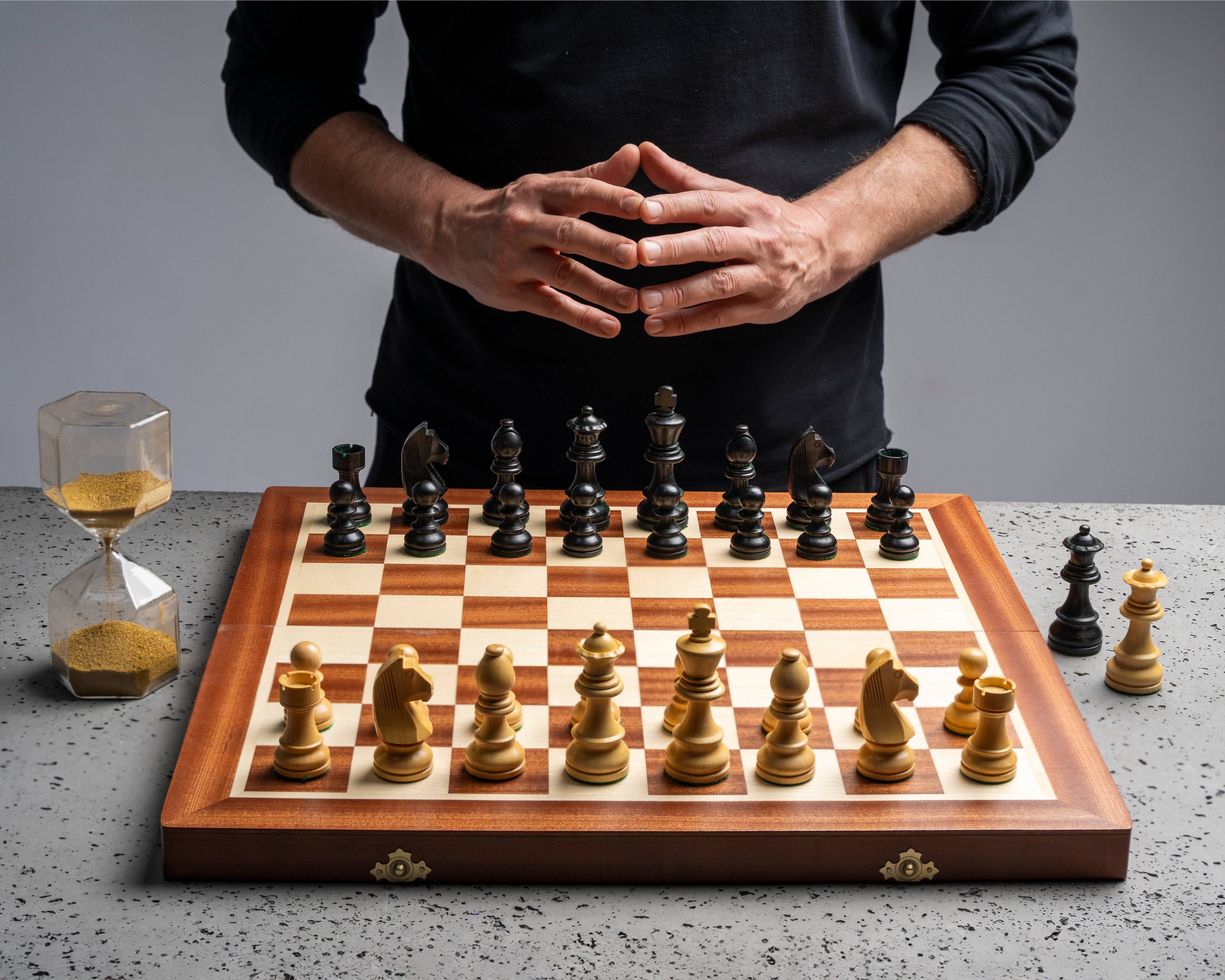 Jeux d’échecs de luxe en bois – Échiquiers haut de gamme et marqueterie