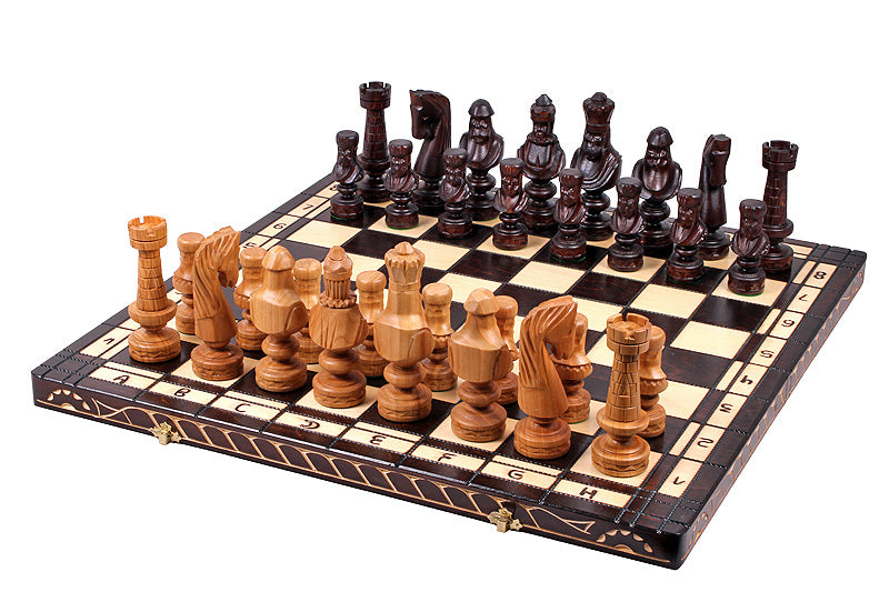 Jeu d'échecs en bois sculpté CESAR de grande taille (60 x 60 cm) - Jeu d'échecs en bois sculpté CESAR de grande taille (60 x 60 cm)