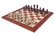 Les pièces d'échecs en bois STAUNTON de taille 7 avec la boîte de rangement en bois foncé