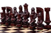 Jeu d'échecs en bois sculpté CESAR de grande taille (60 x 60 cm)