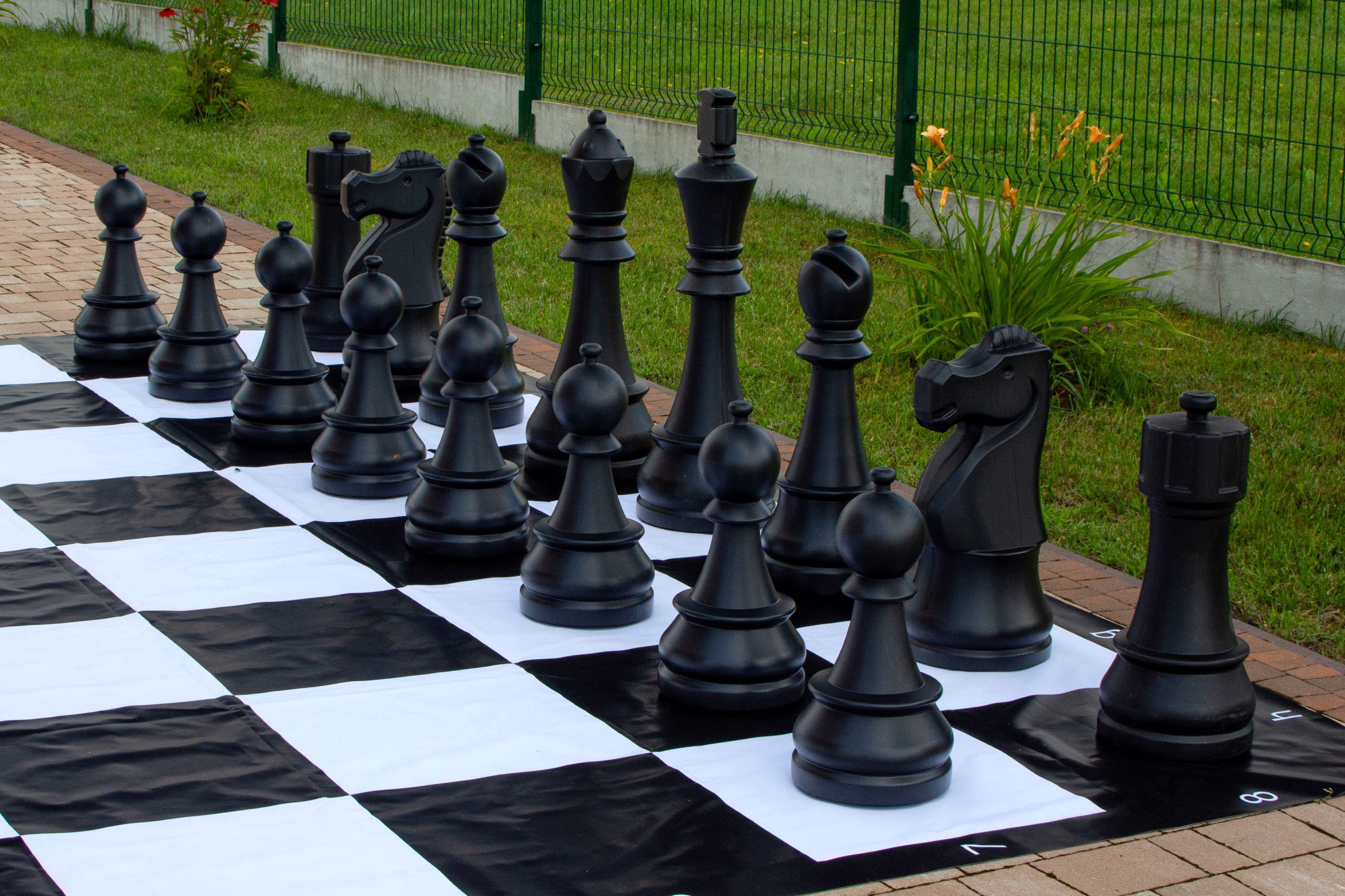 Pièces d'échecs Géantes en plastique pour Jardin et Exterieur (hauteur du roi 90 cm) - Pièces d'échecs Géantes en plastique pour Jardin et Exterieur (hauteur du roi 90 cm)