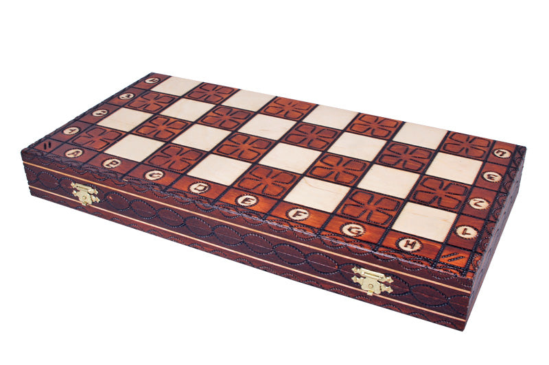 Jeu d'Echecs JUNIOR en bois de charme, de taille  moyenne (42 x 42cm) - Ensemble Complet - Jeu d'Echecs JUNIOR en bois de charme, de taille  moyenne (42 x 42cm) - Ensemble Complet