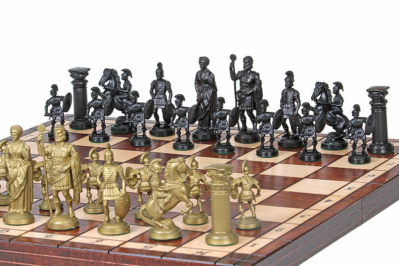 Jeu d'Echecs SPARTE avec les pièces en plastique et l'échiquier en bois, de grande taille (50 x 50cm) - Ensemble Complet - Jeu d'Echecs SPARTE avec les pièces en plastique et l'échiquier en bois, de grande taille (50 x 50cm) - Ensemble Complet
