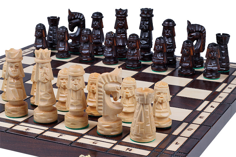 Jeu d'Echecs GIEWONT en bois de tilleul, de taille moyenne (57 x 57cm) - Ensemble Complet - Jeu d'Echecs GIEWONT en bois de tilleul, de taille moyenne (57 x 57cm) - Ensemble Complet