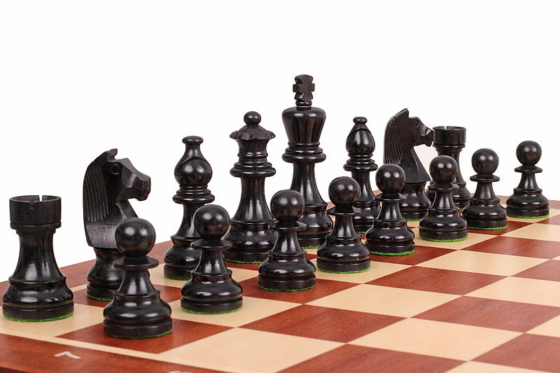 Jeu d'échecs de tournoi avec les pièces German Knight en bois de buis de taille 5 (48x48cm) - L'ensemble complet - Jeu d'échecs de tournoi avec les pièces German Knight en bois de buis de taille 5 (48x48cm) - L'ensemble complet