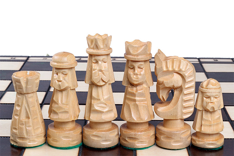 Jeu d'Echecs GIEWONT en bois de tilleul, de taille moyenne (57 x 57cm) - Ensemble Complet - Jeu d'Echecs GIEWONT en bois de tilleul, de taille moyenne (57 x 57cm) - Ensemble Complet
