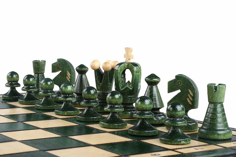 Jeu d'Echecs ROYAL Green en bois de charme, de taille moyenne (34 x 34cm) - Ensemble Complet - Jeu d'Echecs ROYAL Green en bois de charme, de taille moyenne (34 x 34cm) - Ensemble Complet
