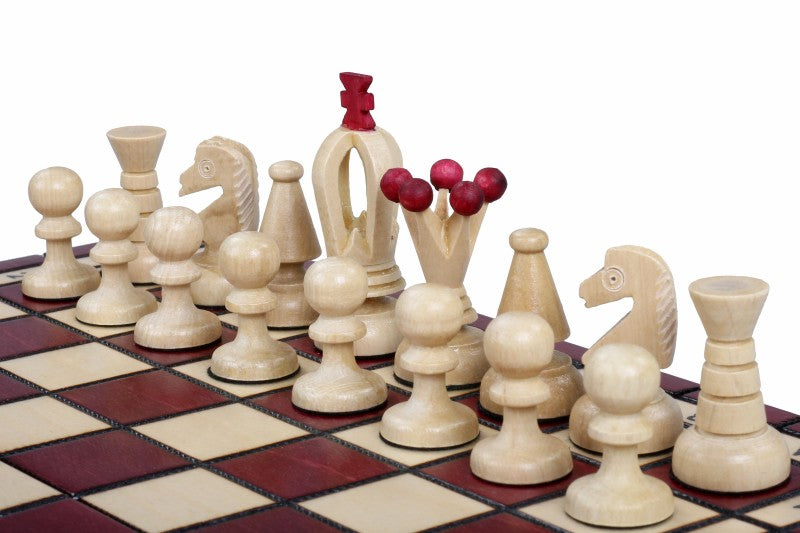 Jeu d'Echecs ROYAL Cherry en bois de charme, de petite taille (29 x 29cm) - Ensemble Complet - Jeu d'Echecs ROYAL Cherry en bois de charme, de petite taille (29 x 29cm) - Ensemble Complet