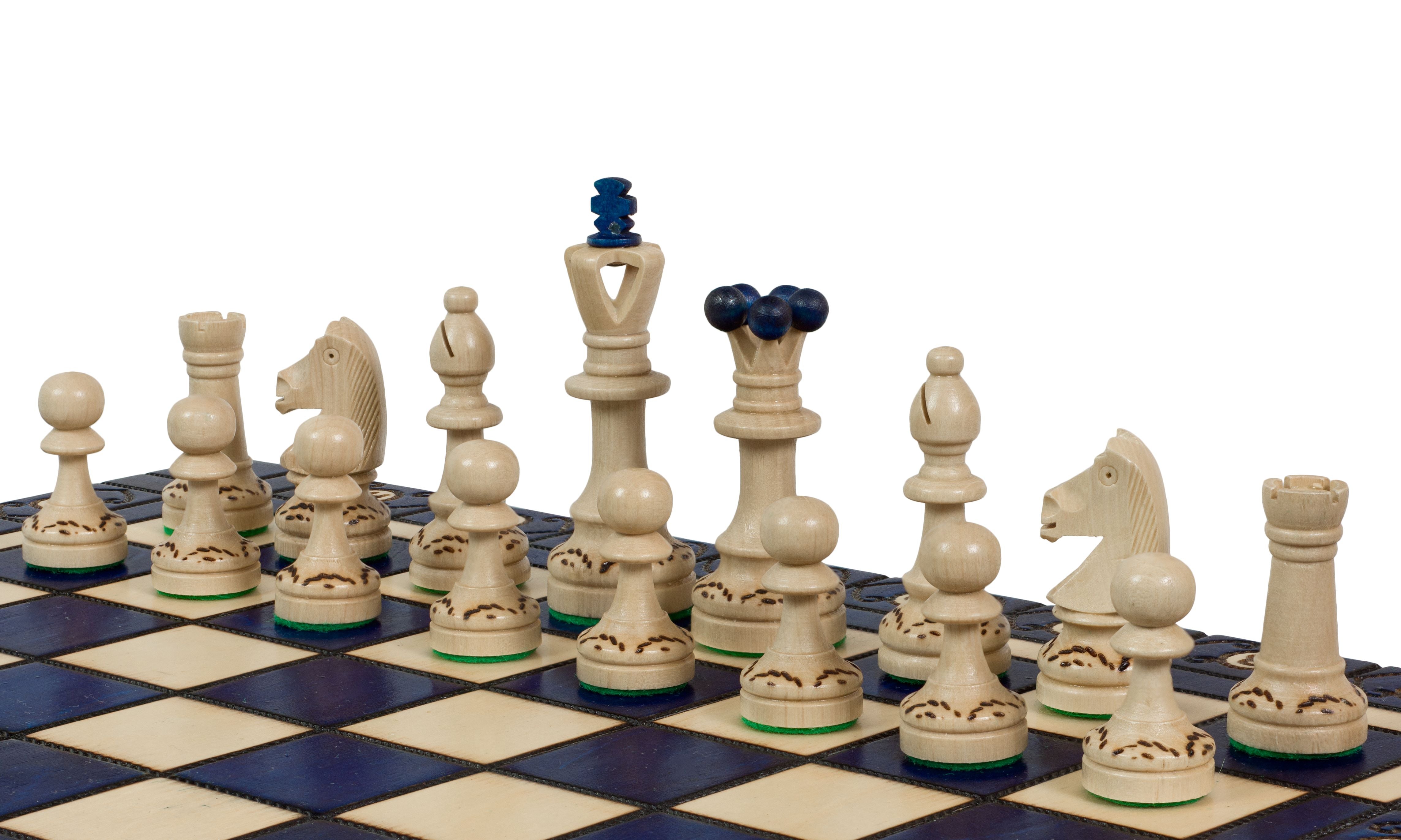 Jeu d'échecs SENATEUR Bleu en bois de charme, de taille moyenne (41 x 41cm) - Ensemble Complet d'une nouvelle gamme - Jeu d'échecs SENATEUR Bleu en bois de charme, de taille moyenne (41 x 41cm) - Ensemble Complet d'une nouvelle gamme