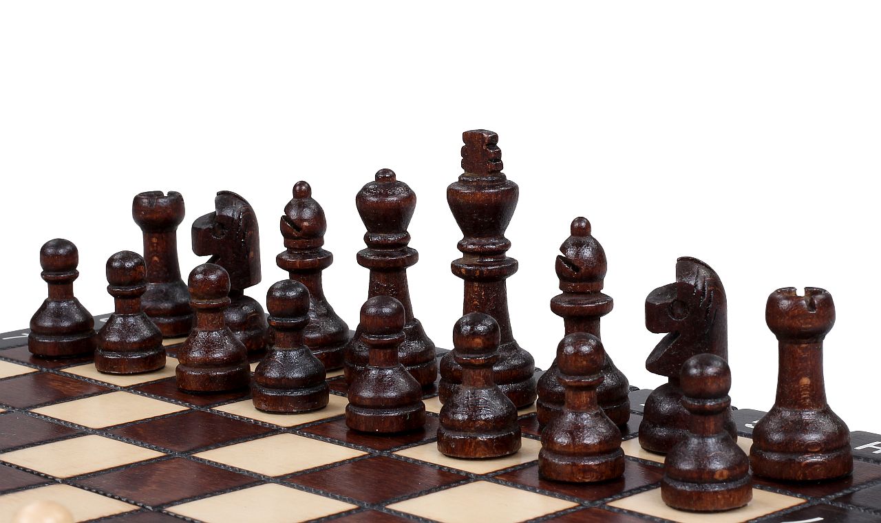 Jeu d'Echecs SCOLAIRE en bois de charme, de petite taille  (27,5 x 27,5cm) - Ensemble Complet - Jeu d'Echecs SCOLAIRE en bois de charme, de petite taille  (27,5 x 27,5cm) - Ensemble Complet