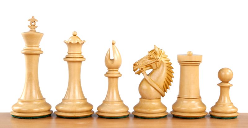 Pièces d'échecs Made in America Ebony en bois d'ébène et buis - Taille 4,00'' - Pièces d'échecs Made in America Ebony en bois d'ébène et buis - Taille 4,00''