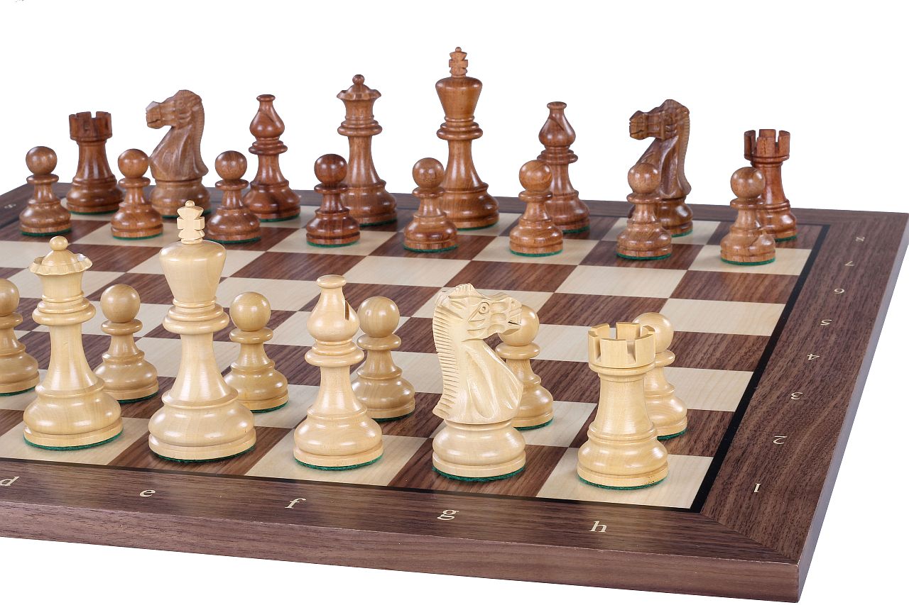 Echiquier avec coordonnées en marqueterie de bois de noyer et Sycomore - échiquier luxe de Taille 5+/6 avec une bande noire séparant les cases et les bords - Echiquier avec coordonnées en marqueterie de bois de noyer et Sycomore - échiquier luxe de Taille 5+/6 avec une bande noire séparant les cases et les bords