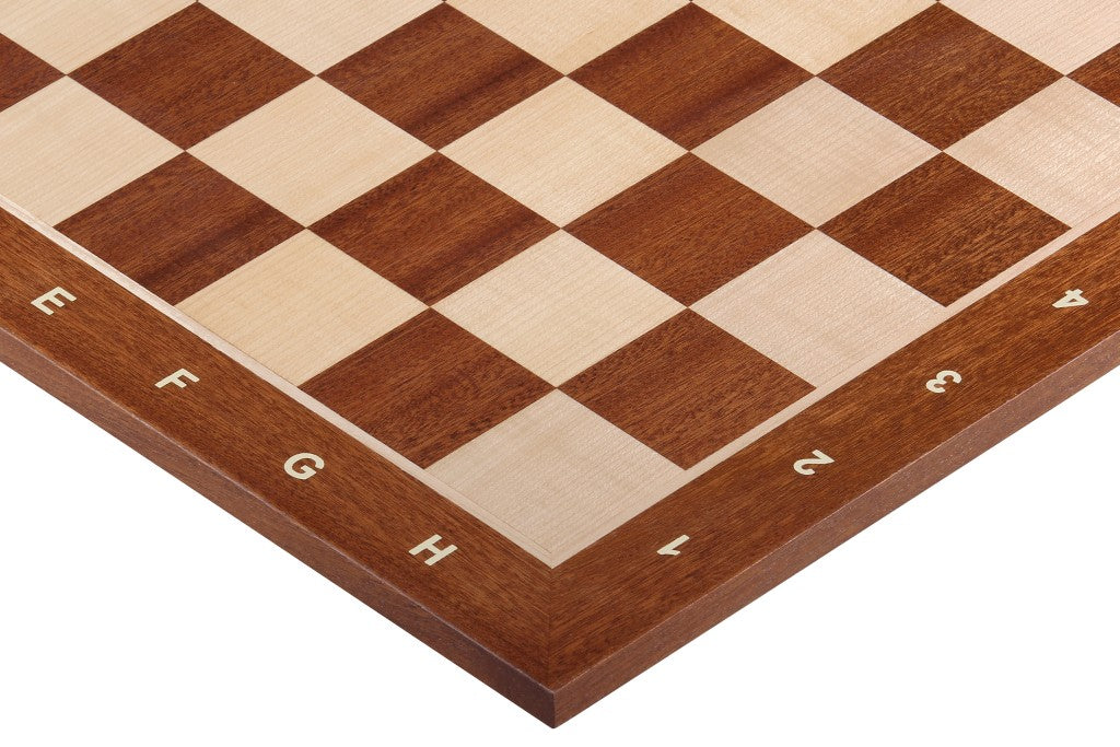 Échiquier avec coordonnées en marqueterie de bois d'acajou et sycomore  + Pièces d'échecs Timeless Ebonized - Ensemble de taille 5 - Échiquier avec coordonnées en marqueterie de bois d'acajou et sycomore  + Pièces d'échecs Timeless Ebonized - Ensemble de taille 5