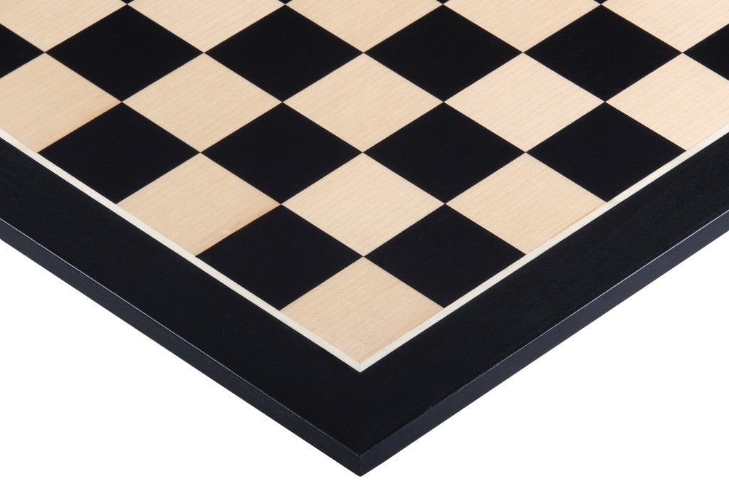 Echiquier en marqueterie de bois de sycomore teinté et naturel  - échiquier classique de Taille 5+ sans coordonnées - Echiquier en marqueterie de bois de sycomore teinté et naturel  - échiquier classique de Taille 5+ sans coordonnées