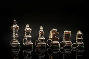 Porte clé - Fou noir / Pièce d'échecs en bois teinté en noir