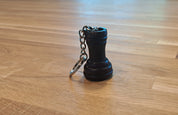 Porte clé - Tour noire / Pièce d'échecs en bois teinté en noir