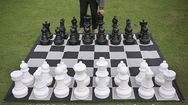 Jeu d'échecs extérieur / jardin (roi 64 cm) - figurines + échiquier en nylon - Jeu d'échecs extérieur / jardin (roi 64 cm) - figurines + échiquier en nylon