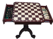 Table d'échecs en bois foncé avec un plateau carrré avec les coordonnées, sans pièces d'échecs